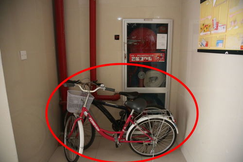 高层消防误区揭秘 湿毛巾捂口鼻逃生并非万能良方